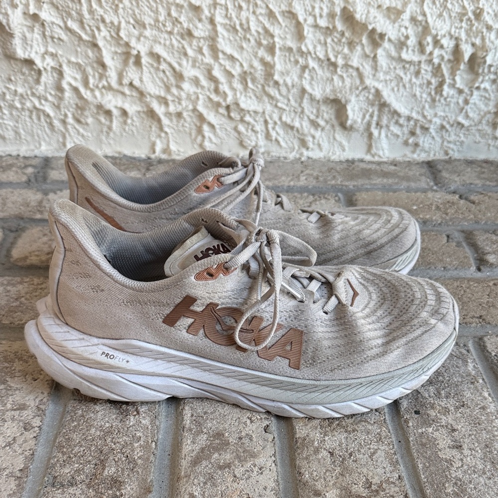 Hoka Mach 5
